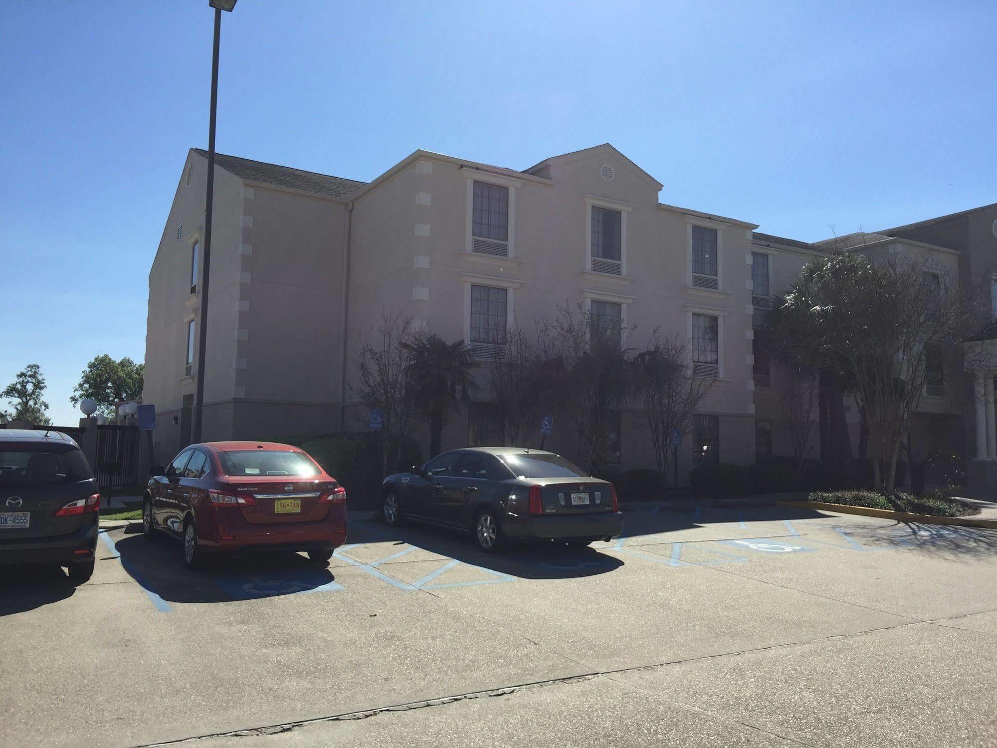 Comfort Suites Port Allen - Baton Rouge Exterior photo